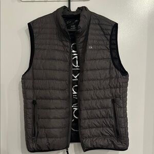 Calvin Klein Men's Gray Puffer Vest